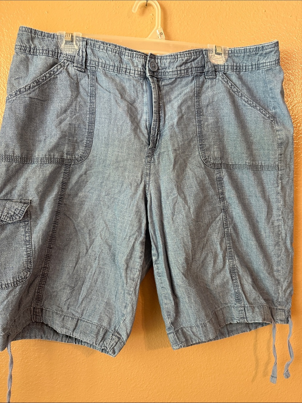 St. John's Bay Light Wash Chambray Cargo Shorts